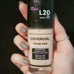 Covergirl Trublend Matte Made Liquid Foundation